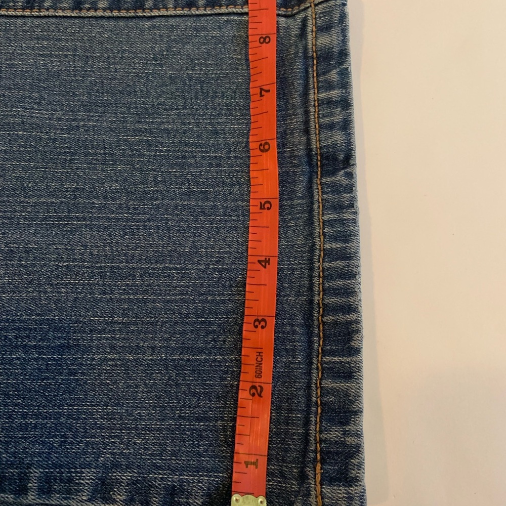 Wrangler Aura Woman’s Medium Washed Lightly Distressed Jeans 12 Regular Short - Picture 9 of 15
